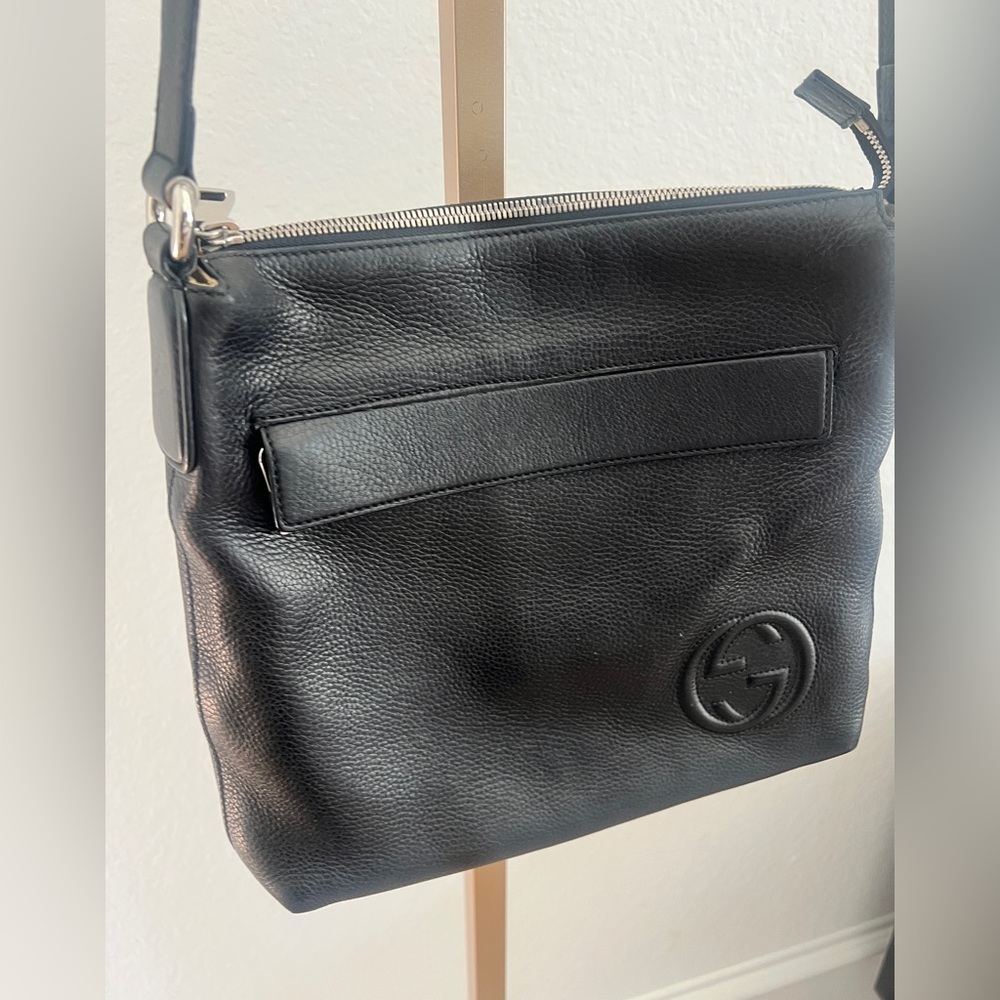 SOLD. Gucci Medium Soho Messenger Bag - Picture 5 of 16
